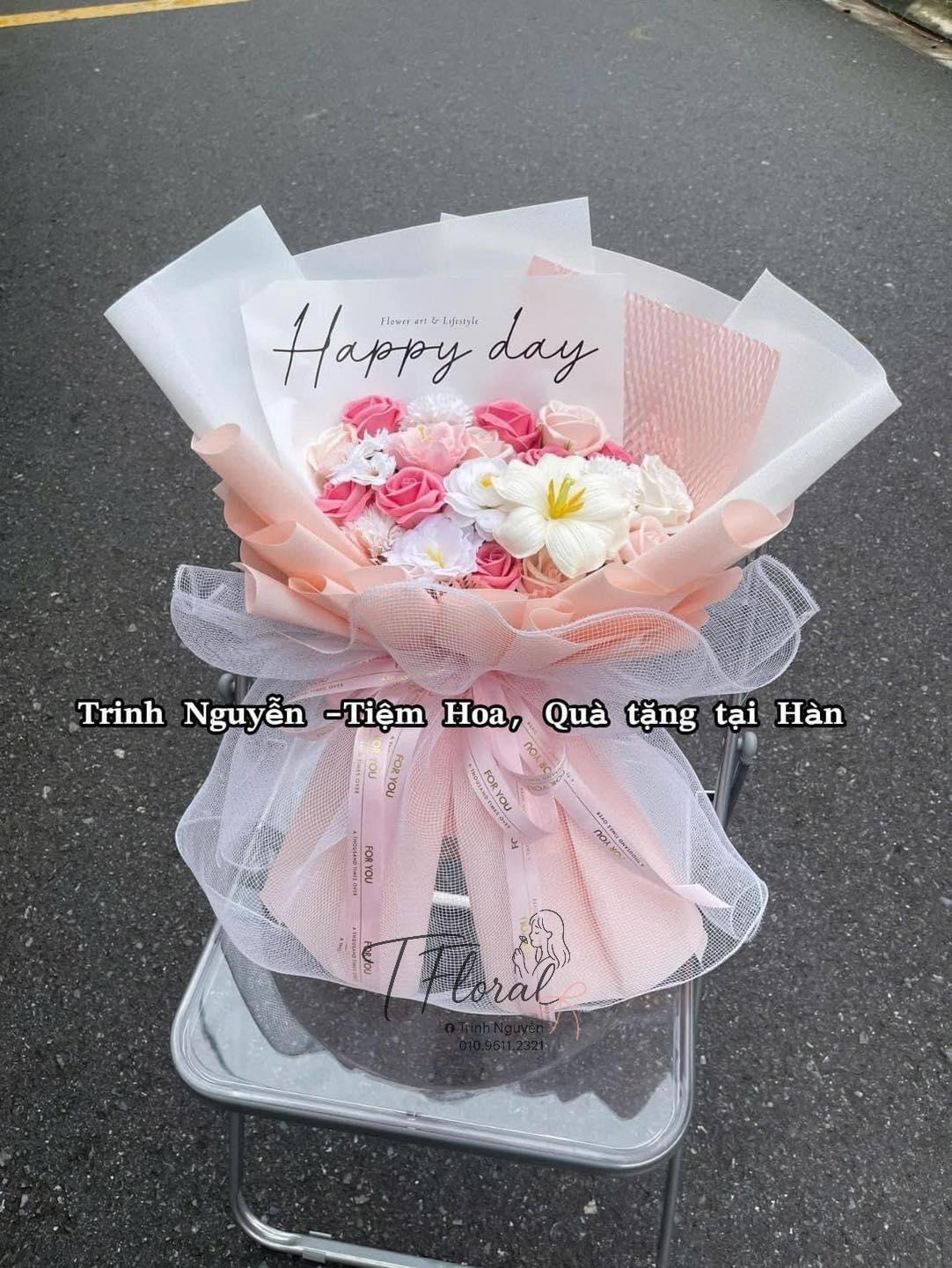 Hoa sáp mix hồng xinh