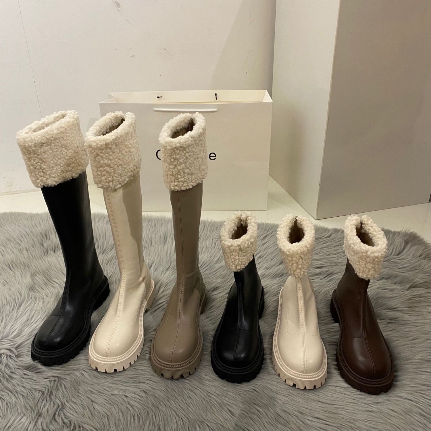 Boot cổ lông xinh xắn S0026