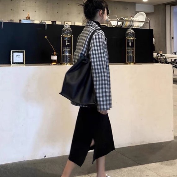 https://mint-storekr.com/products/blazer-ke-xinh