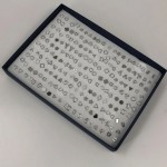 Hộp khuyên tai 100 đôi J0004